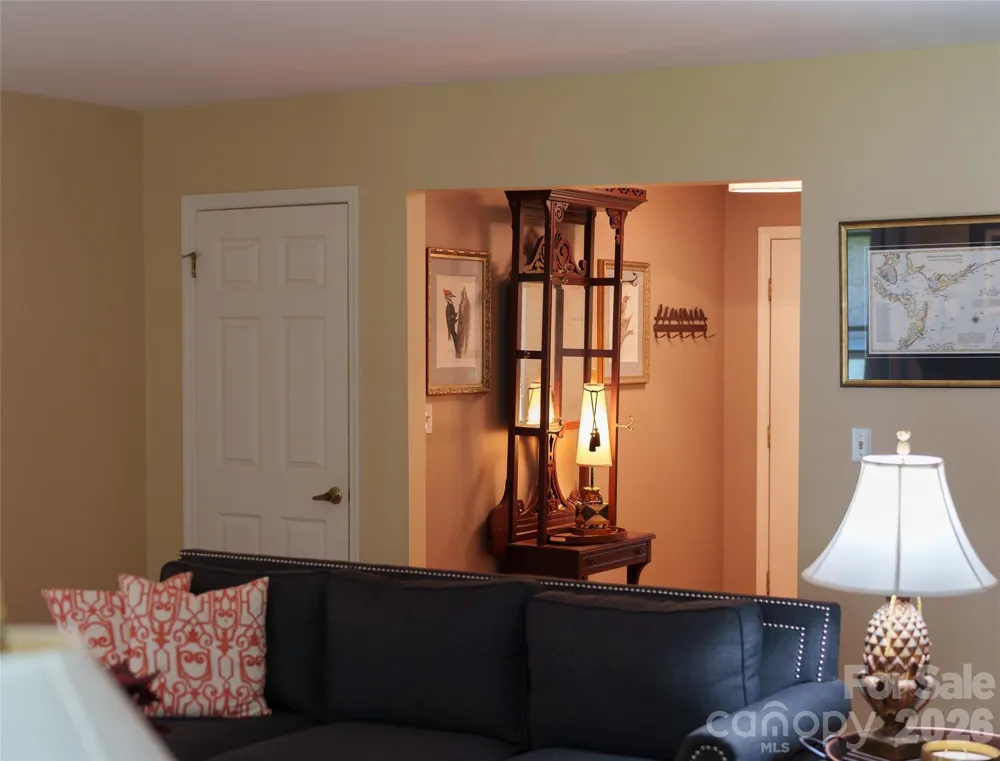 20 Mallard Court Brevard, NC 28712