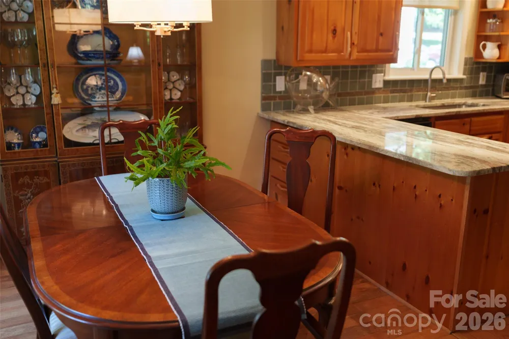20 Mallard Court Brevard, NC 28712