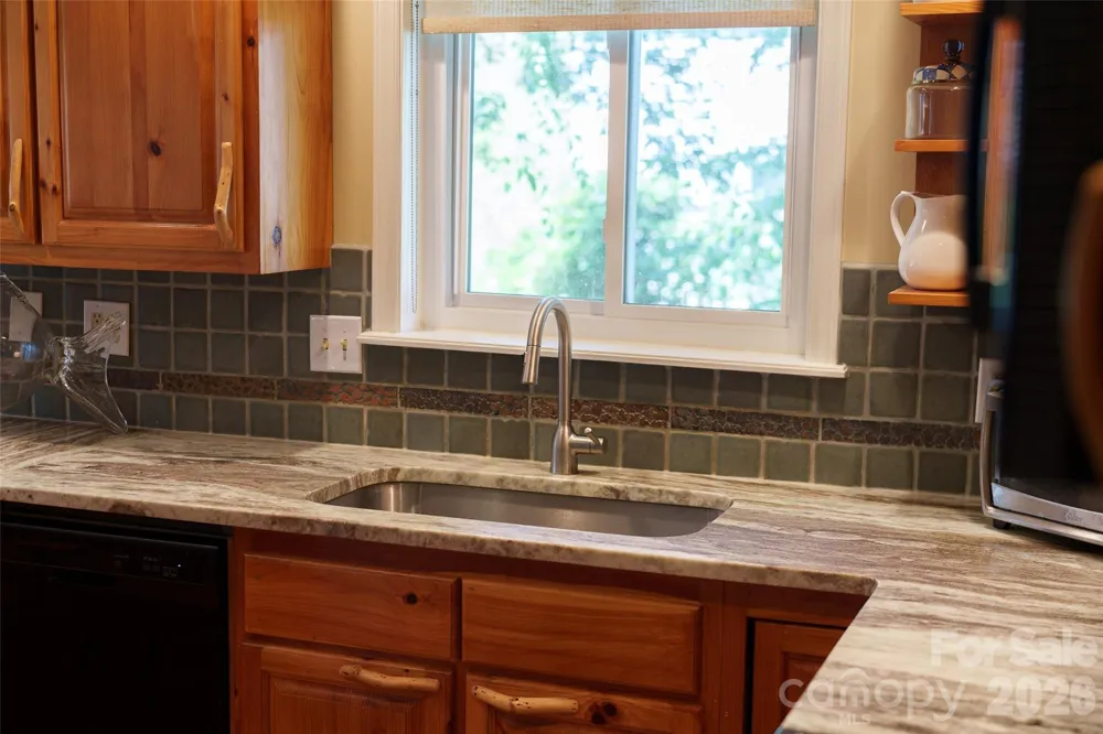 20 Mallard Court Brevard, NC 28712