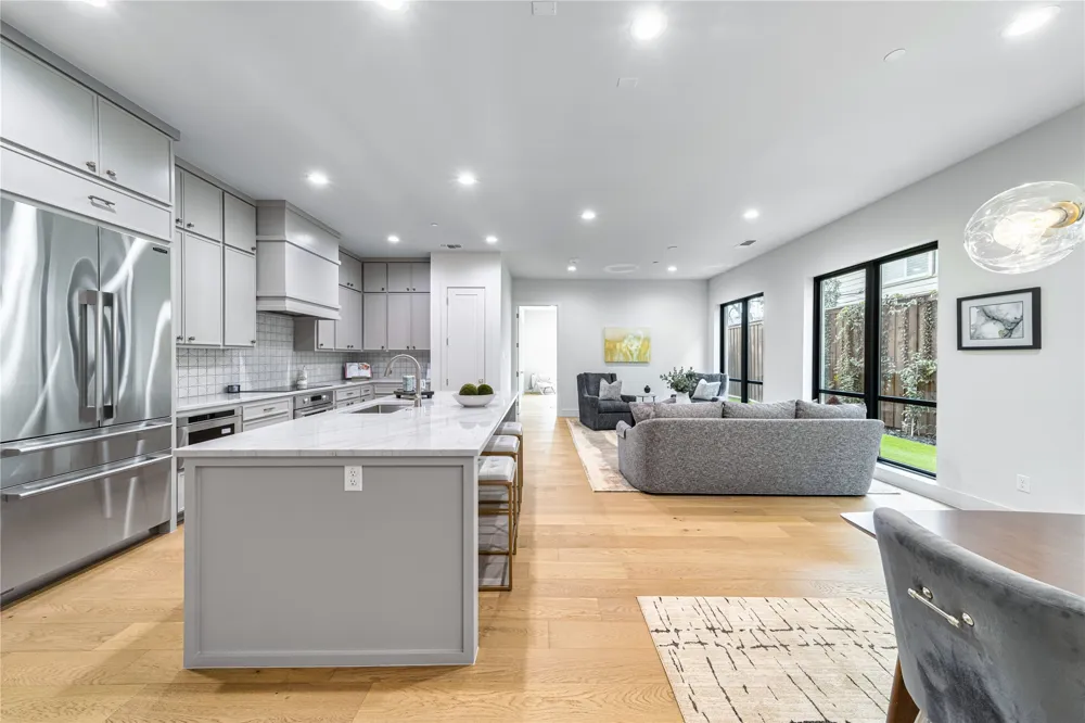 3601 Routh Street #1B Dallas, TX 75219
