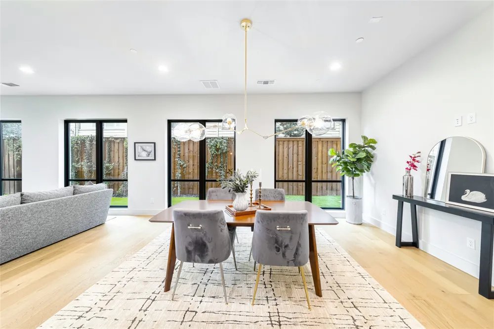 3601 Routh Street #1B Dallas, TX 75219