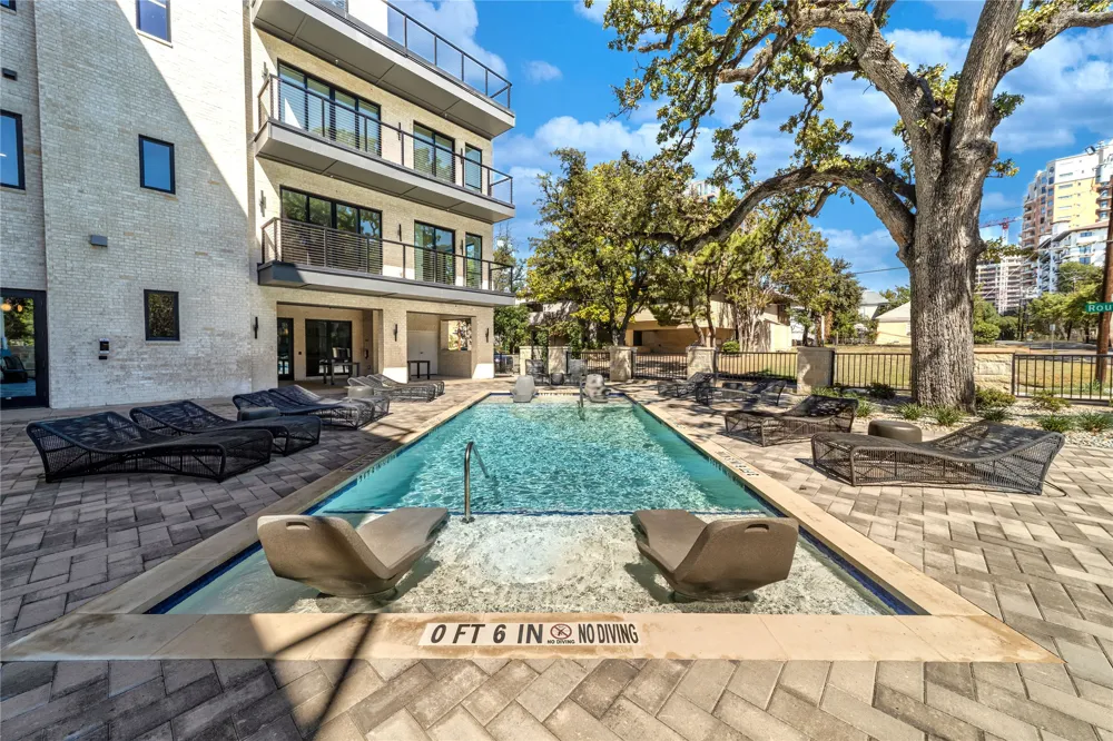 3601 Routh Street #1B Dallas, TX 75219