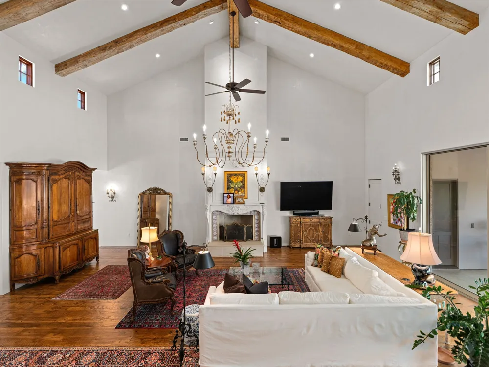 77 Last Trail Fredericksburg, TX 78624