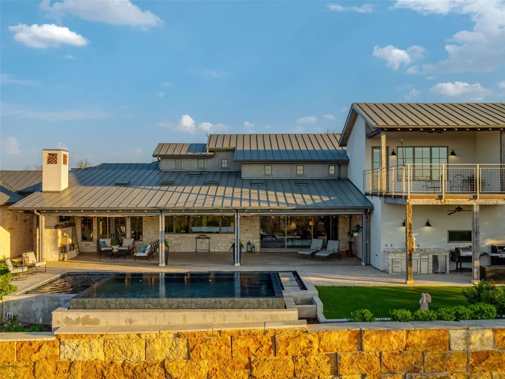 77 Last Trail Fredericksburg, TX 78624