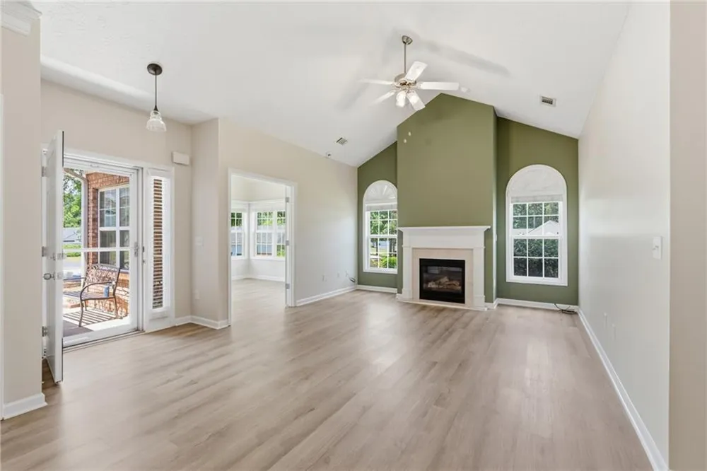 4533 Caleb Crossing #18 Powder Springs, GA 30127