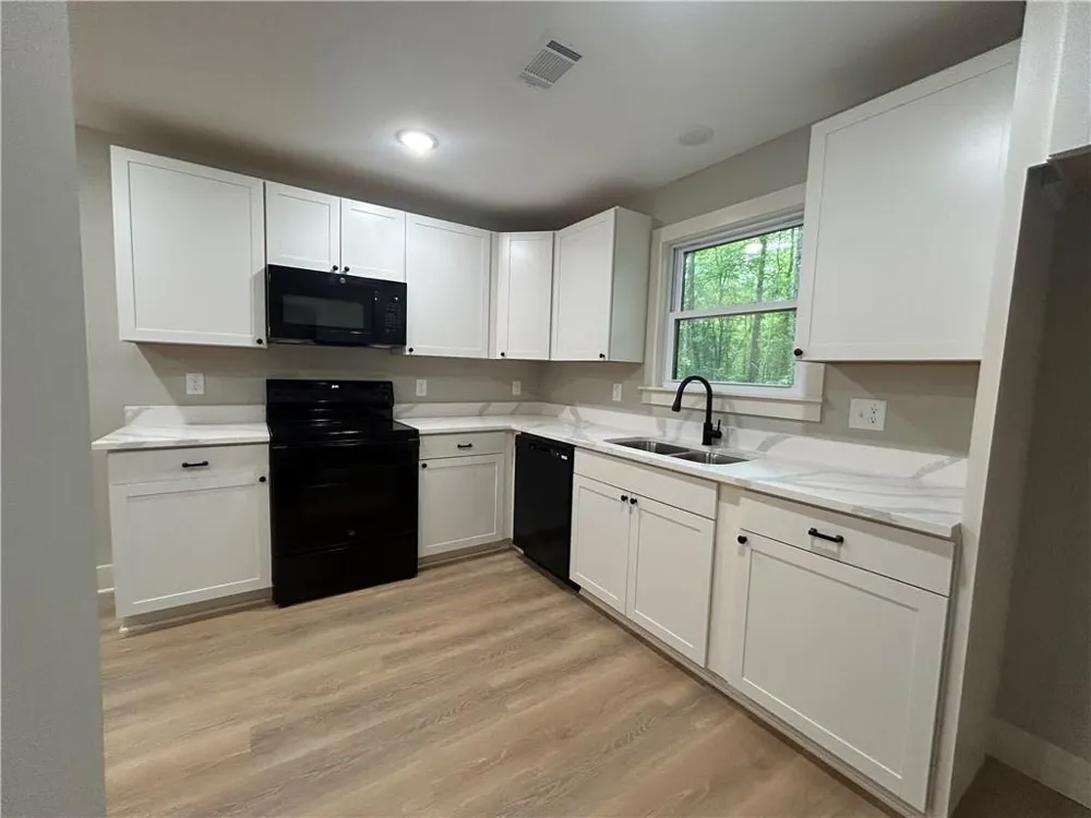 114 Liberty Lane Bremen, GA 30110