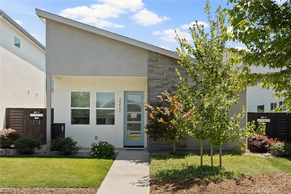 2217 Tapia Way Chico, CA 95928