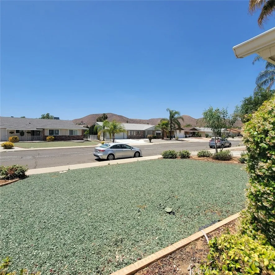 28894 Portsmouth Menifee, CA 92586
