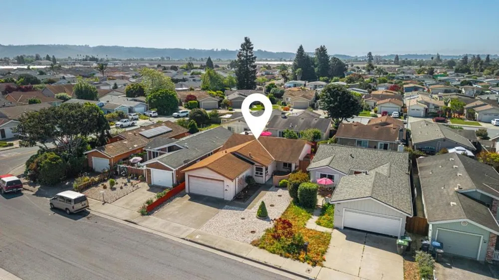 459 Vivienne Drive Watsonville, CA 95076