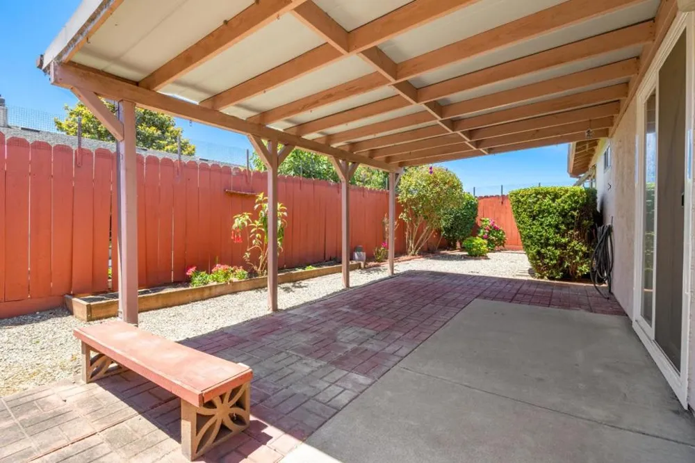 459 Vivienne Drive Watsonville, CA 95076