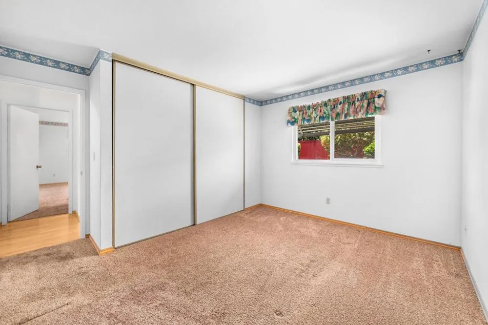 459 Vivienne Drive Watsonville, CA 95076