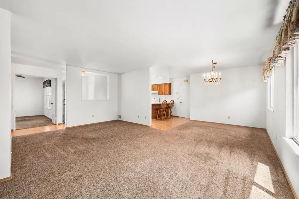 459 Vivienne Drive Watsonville, CA 95076