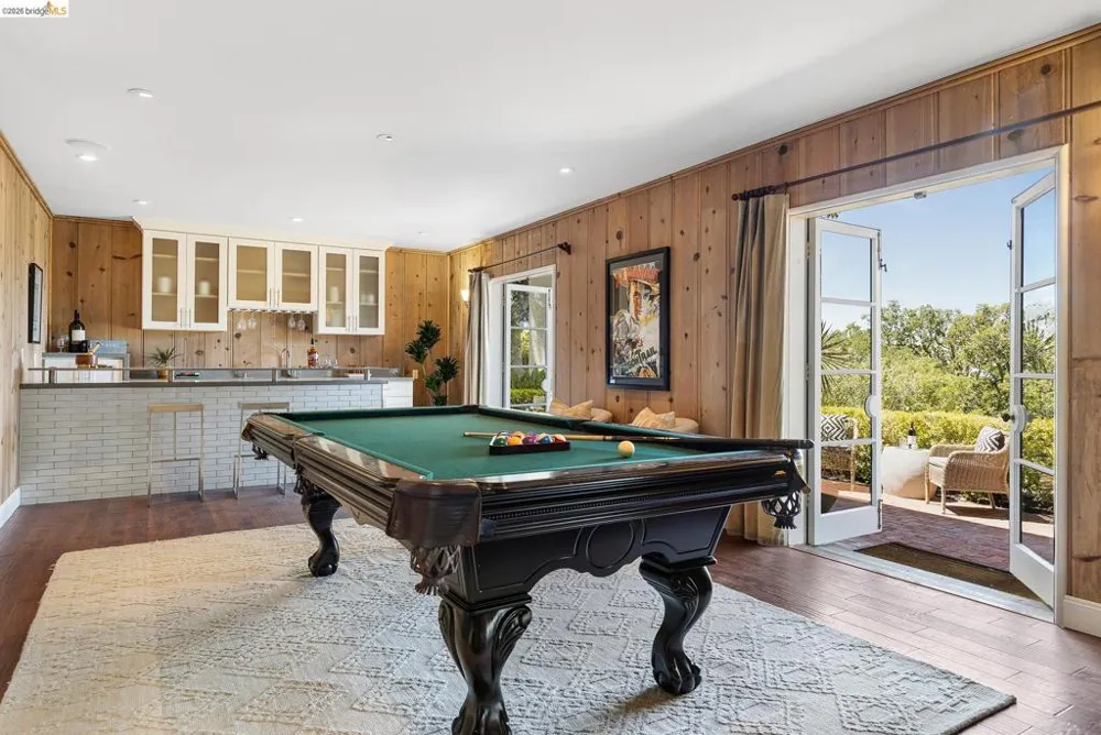 110 Somerset Rd Piedmont, CA 94611