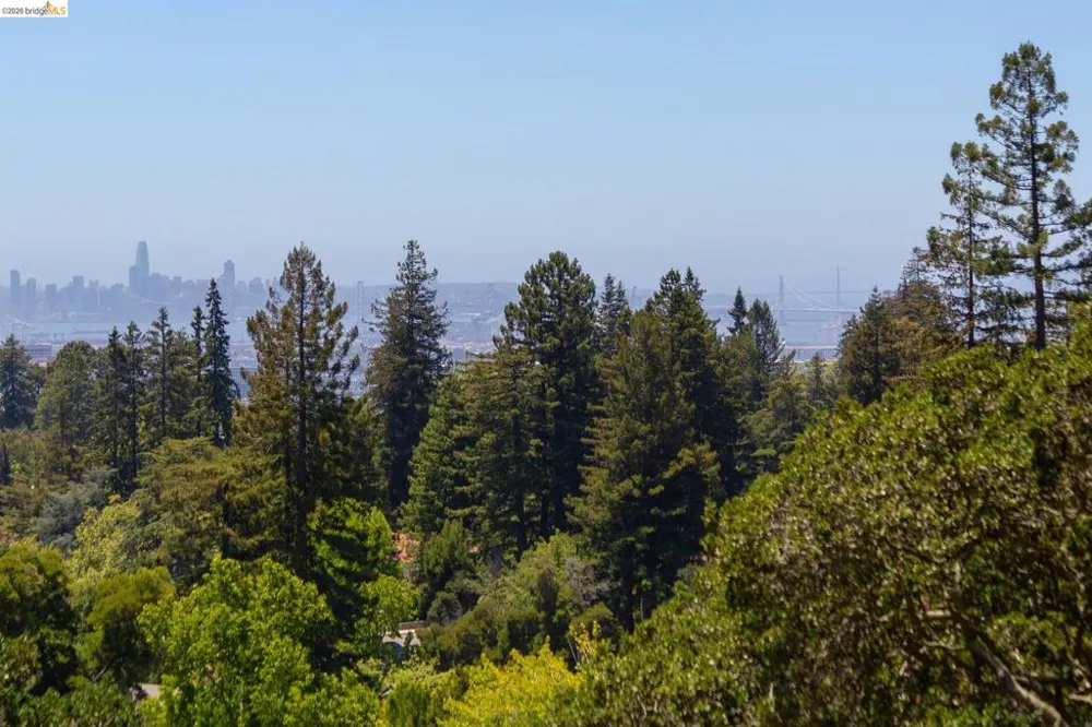 110 Somerset Rd Piedmont, CA 94611
