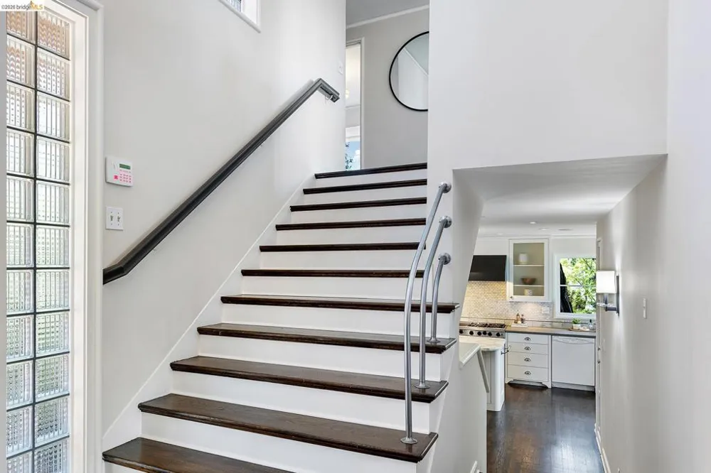 110 Somerset Rd Piedmont, CA 94611