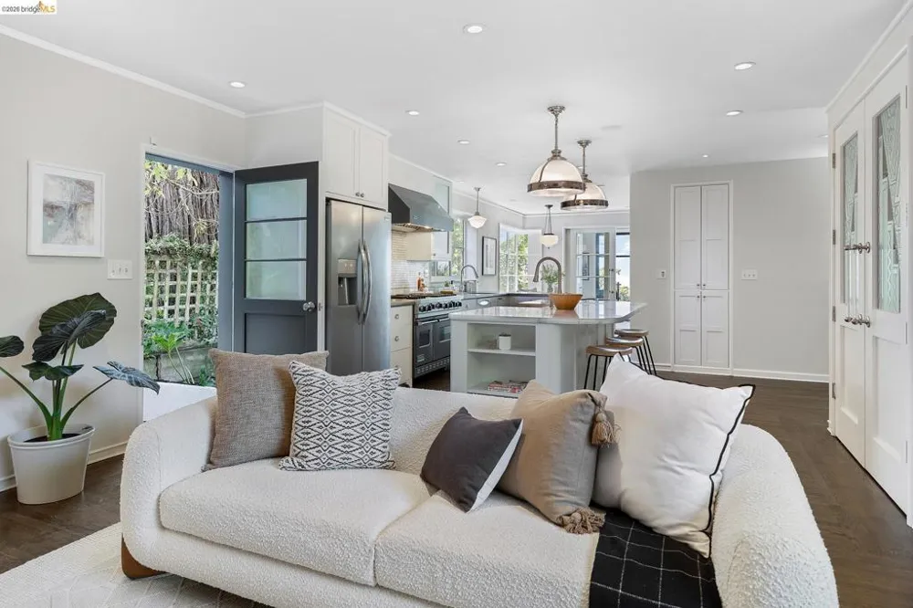 110 Somerset Rd Piedmont, CA 94611
