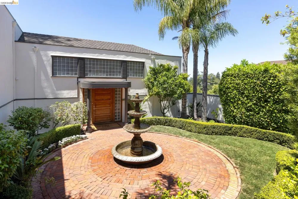 110 Somerset Rd Piedmont, CA 94611