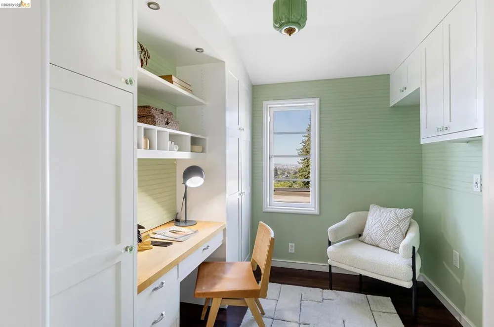 110 Somerset Rd Piedmont, CA 94611