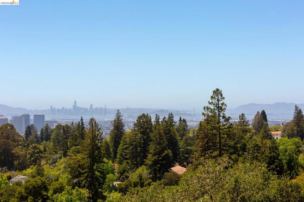 110 Somerset Rd Piedmont, CA 94611