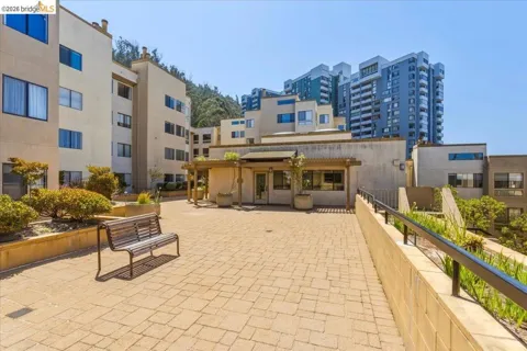 545 Pierce St #2313