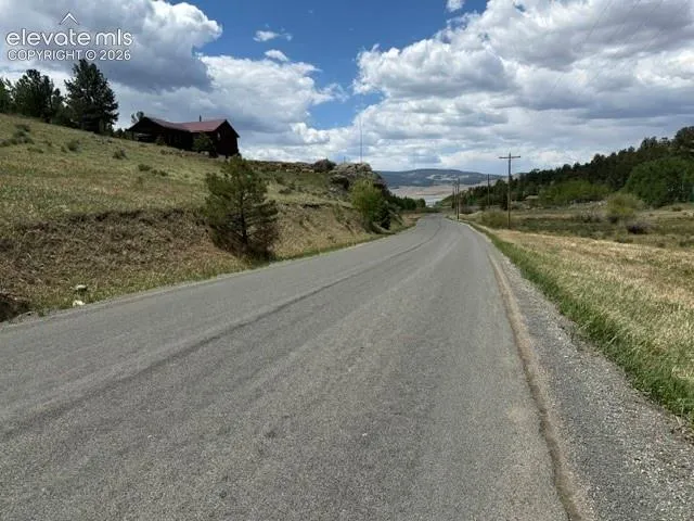 7142 County Road 92 Lake George, CO 80827
