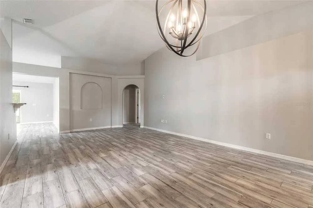 3873 SUNSET COVE DRIVE Port Orange, FL 32129