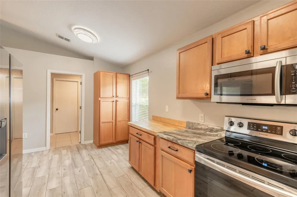 3873 SUNSET COVE DRIVE Port Orange, FL 32129