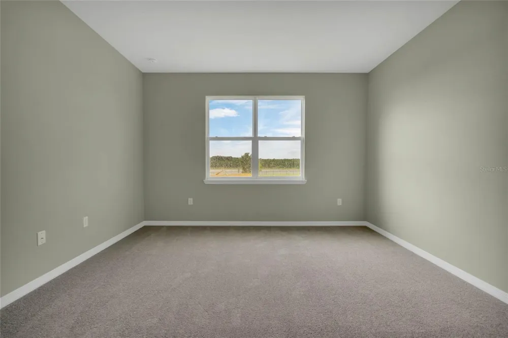 717 CROWN ROSE DRIVE Eagle Lake, FL 33839
