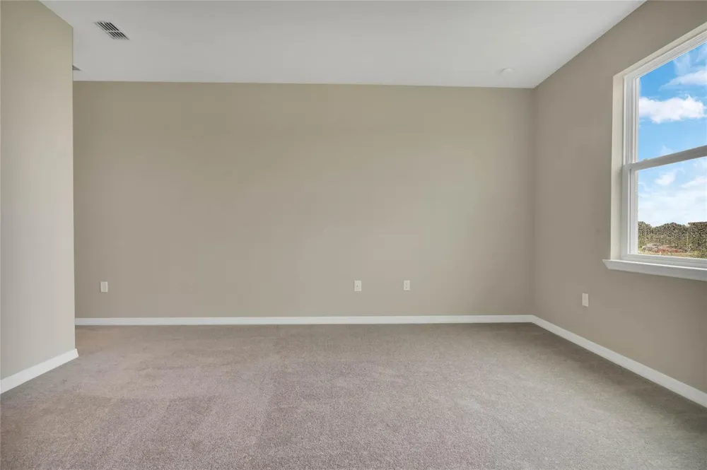 717 CROWN ROSE DRIVE Eagle Lake, FL 33839