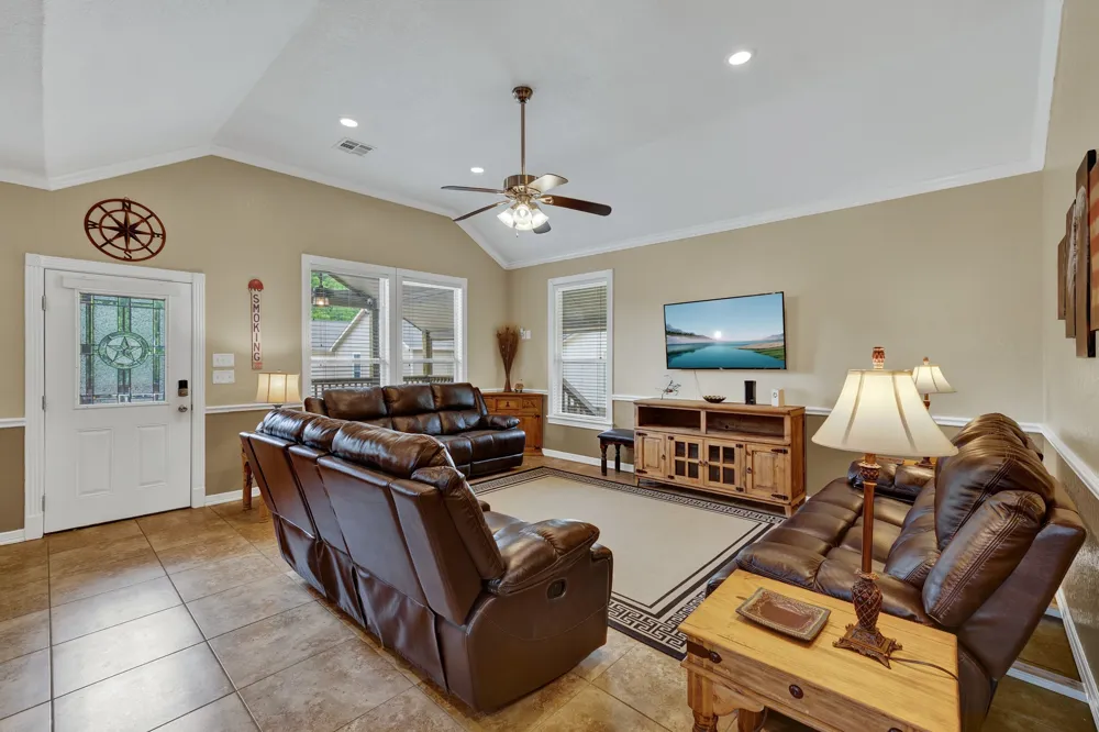 186 River Villas Court New Braunfels, TX 78132