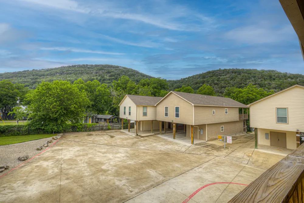 186 River Villas Court New Braunfels, TX 78132
