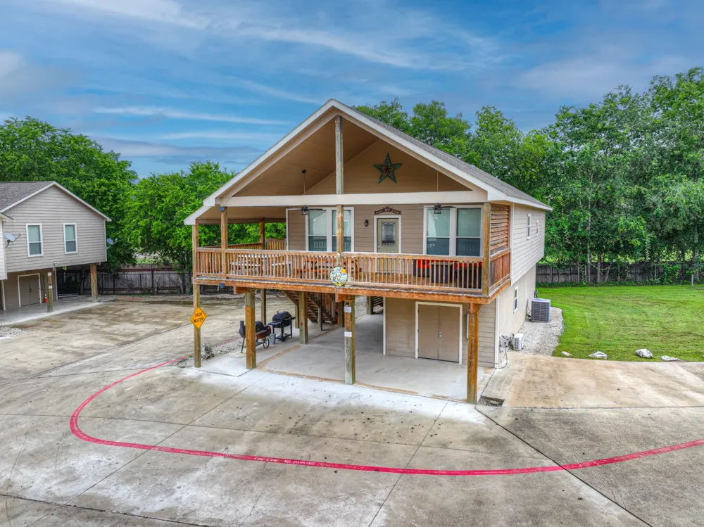 186 River Villas Court New Braunfels, TX 78132