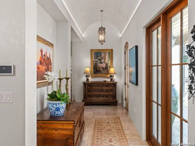 77 Last Trl Fredericksburg, TX 78624