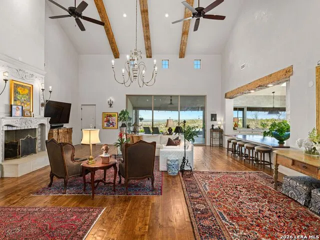 77 Last Trl Fredericksburg, TX 78624