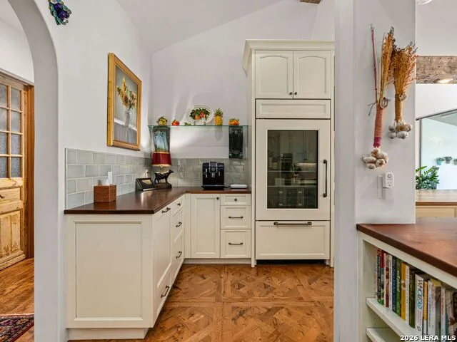 77 Last Trl Fredericksburg, TX 78624