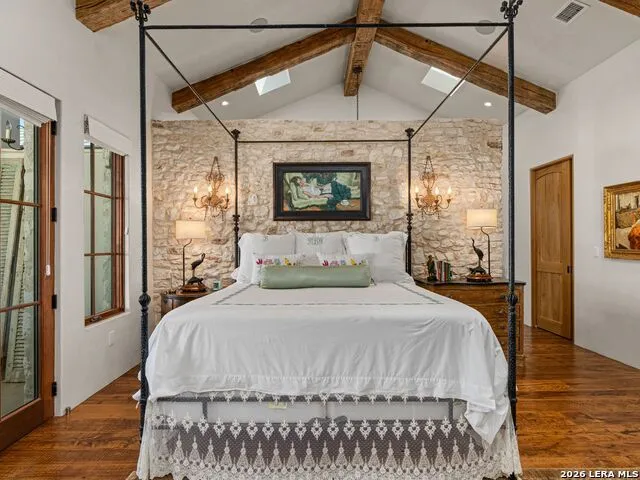 77 Last Trl Fredericksburg, TX 78624