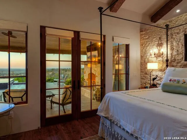 77 Last Trl Fredericksburg, TX 78624