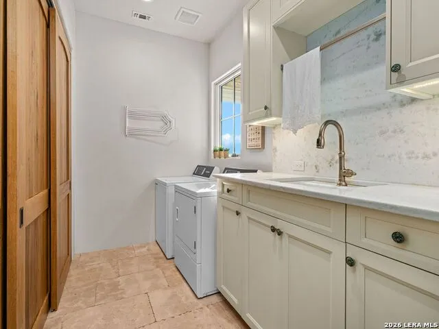 77 Last Trl Fredericksburg, TX 78624