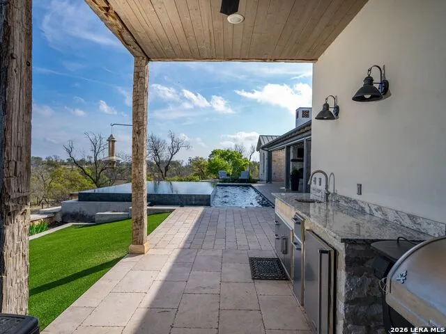 77 Last Trl Fredericksburg, TX 78624