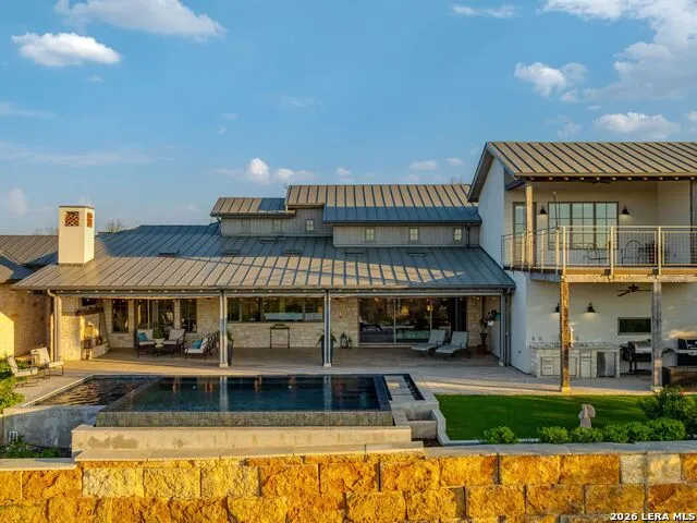 77 Last Trl Fredericksburg, TX 78624