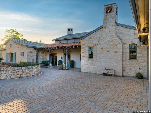 77 Last Trl Fredericksburg, TX 78624