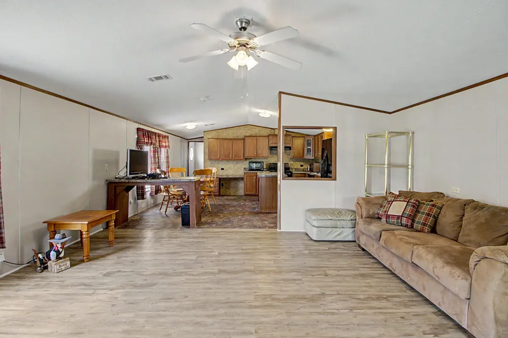 108 Moss Oak Circle Somerville, TX 77879