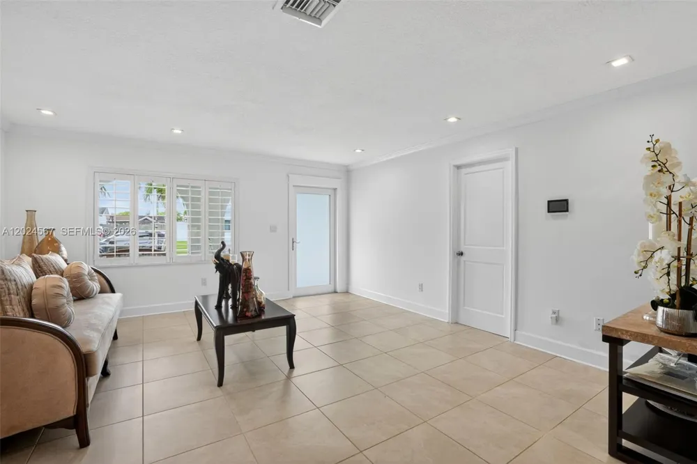 13463 SW 66th Ter Miami, FL 33183