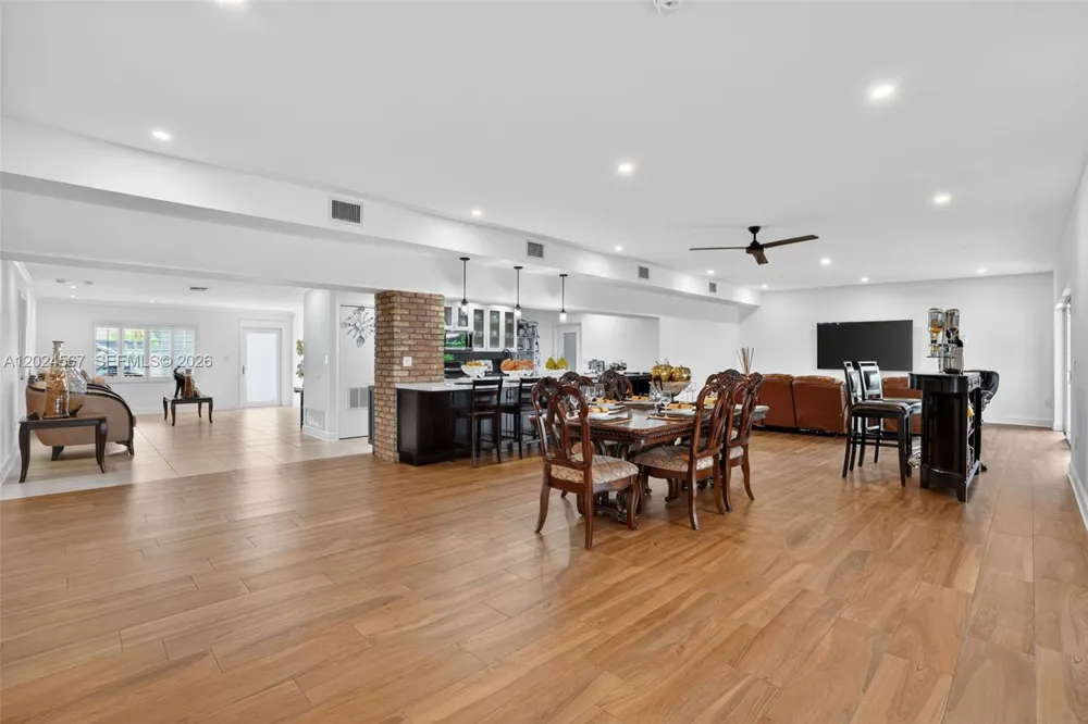 13463 SW 66th Ter Miami, FL 33183