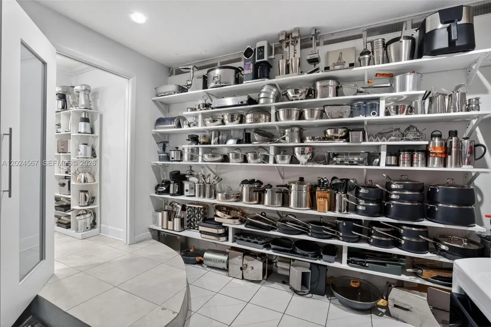 13463 SW 66th Ter Miami, FL 33183