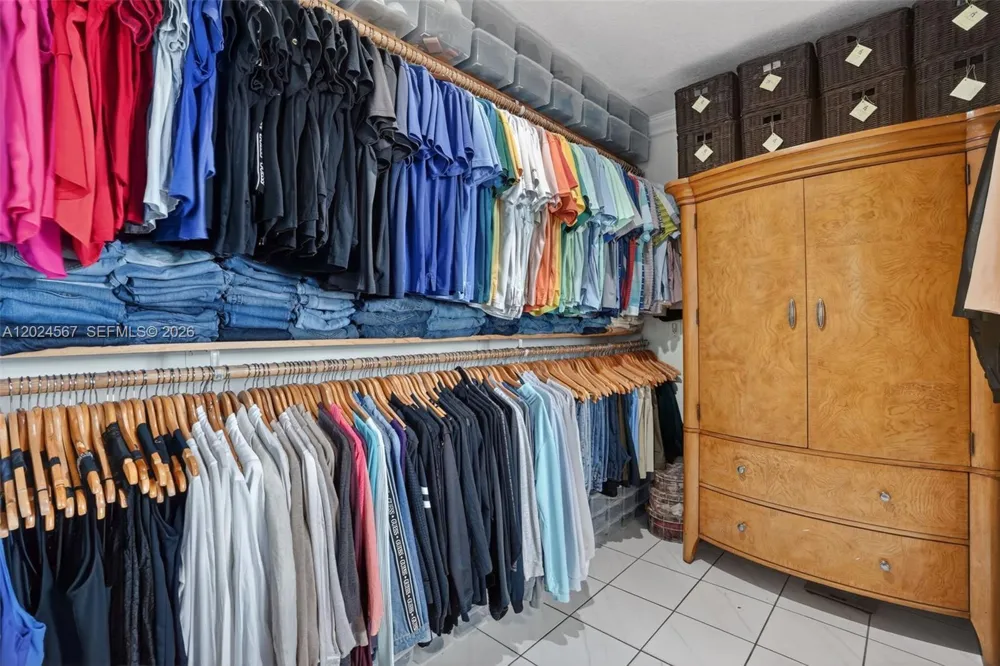 13463 SW 66th Ter Miami, FL 33183