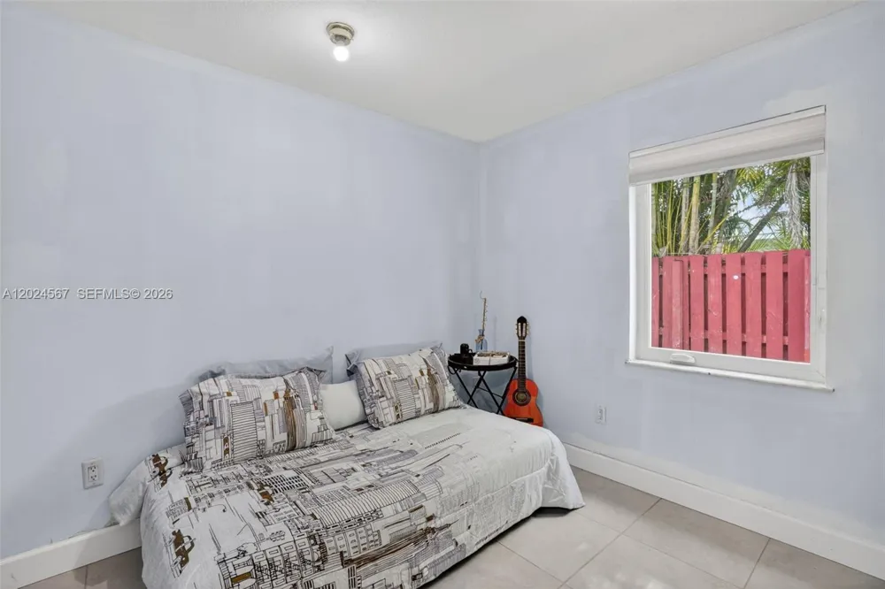 13463 SW 66th Ter Miami, FL 33183