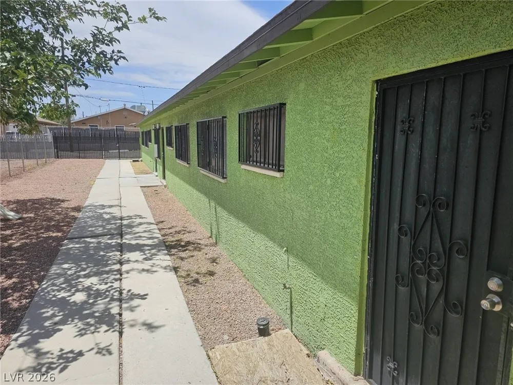 2527 Carroll Street North Las Vegas, NV 89030