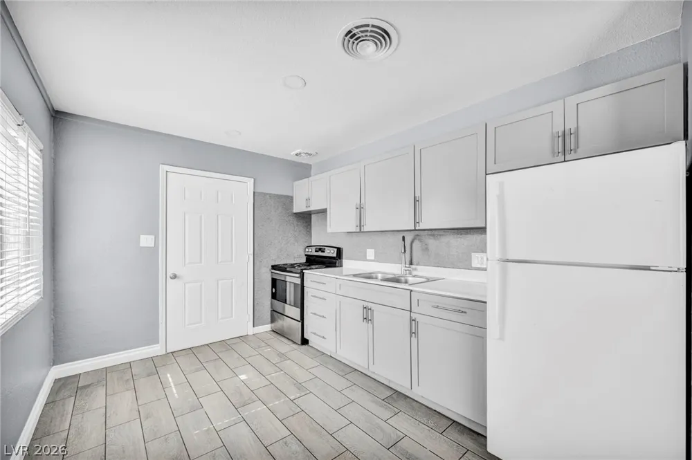 2527 Carroll Street North Las Vegas, NV 89030
