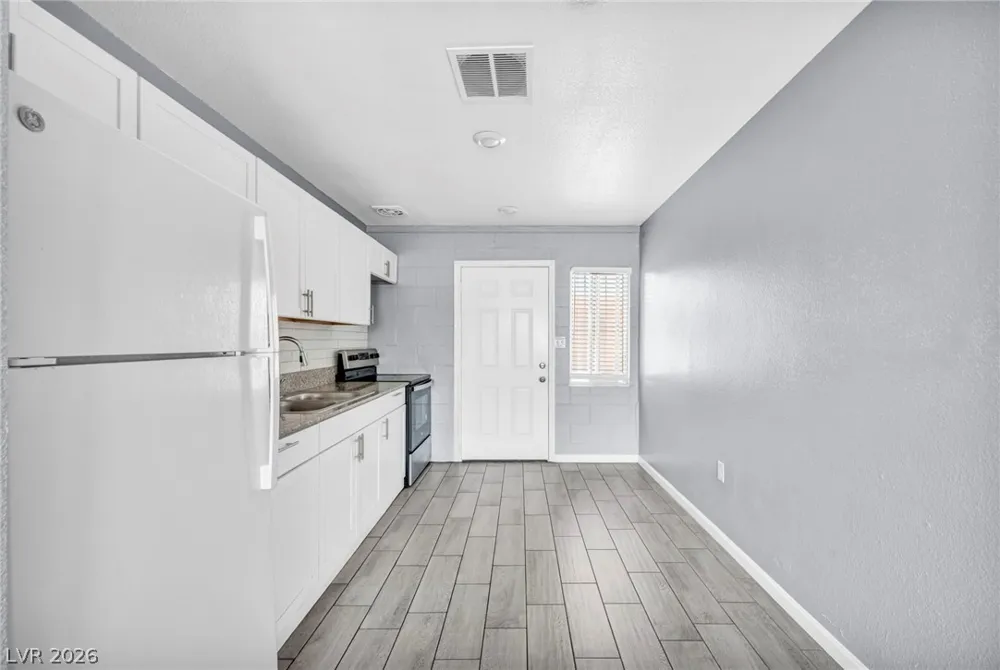 2527 Carroll Street North Las Vegas, NV 89030